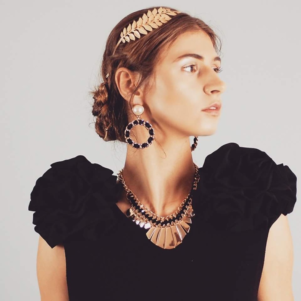 Meet your Posher, Valentina